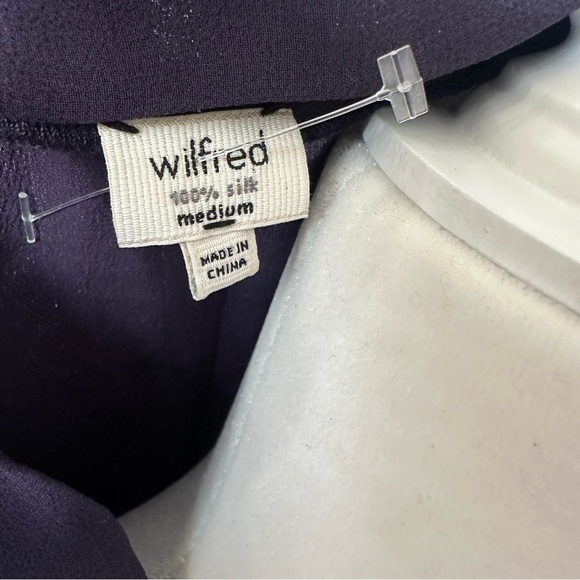 Aritzia Wilfred 100% Silk Faux Wrap Deep Purple Dress with Pockets Feminine Sz M - Picture 8 of 8